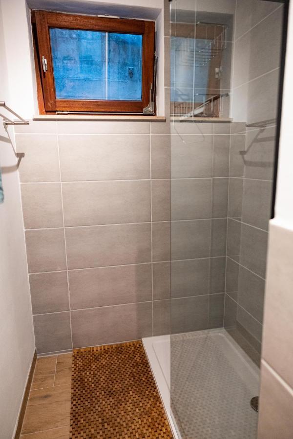 Ferienwohnung Mit Seeblick — Sport Und Erholung วินเทอร์แบร์ก ภายนอก รูปภาพ