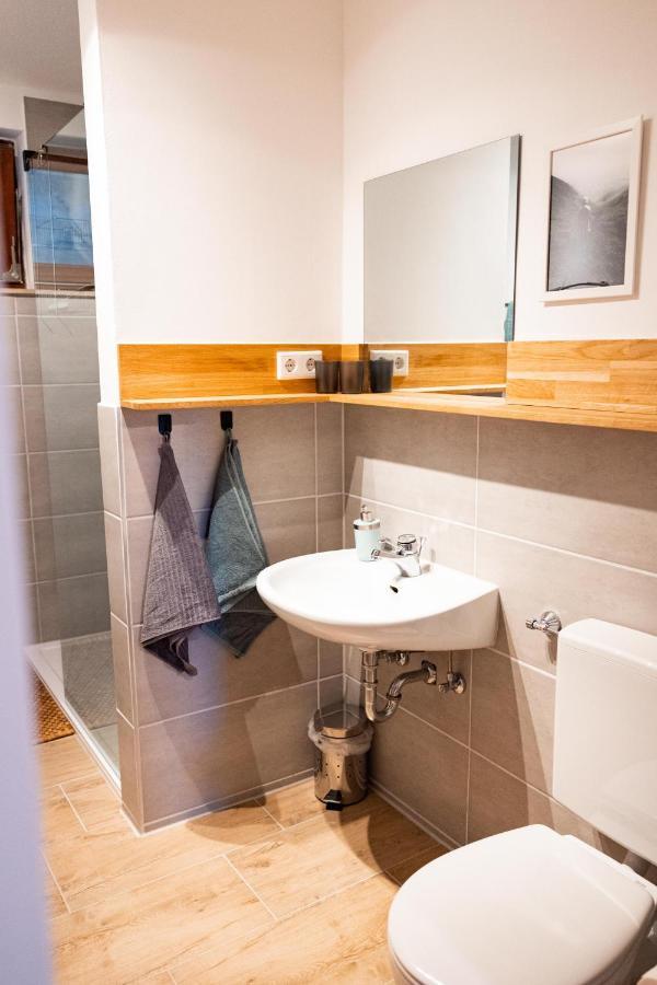 Ferienwohnung Mit Seeblick — Sport Und Erholung วินเทอร์แบร์ก ภายนอก รูปภาพ